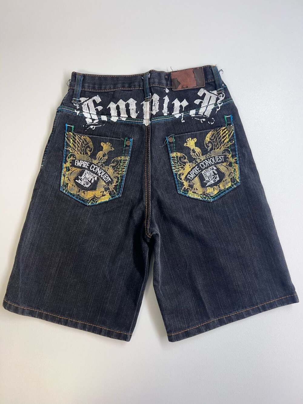 Vintage Y2K Attitude Gold Empire Conquest Jorts Black Denim Shorts Youth 10 0295